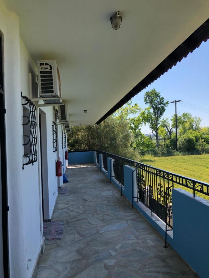 Blue Garden Inn Фурка Экстерьер фото