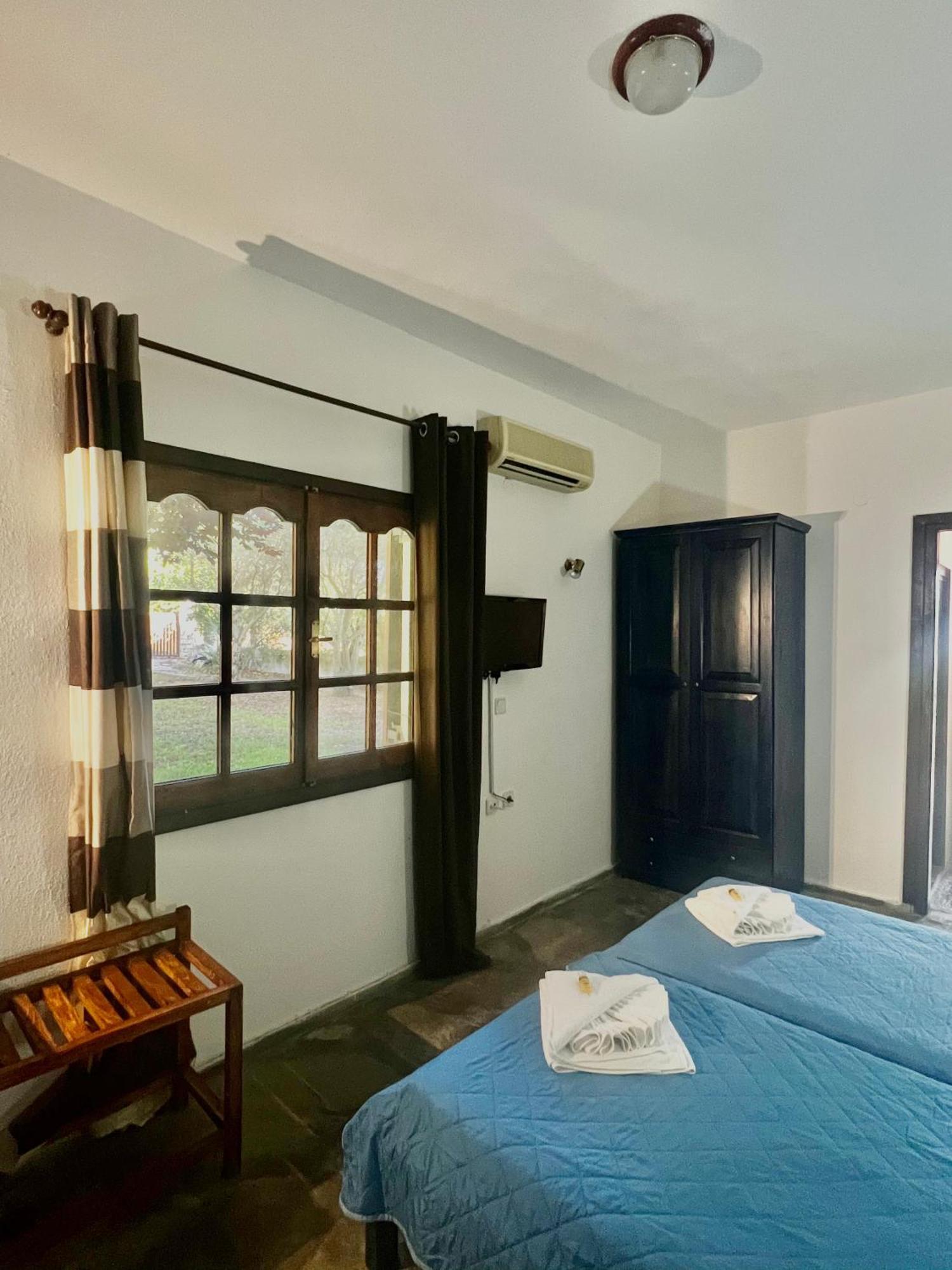 Blue Garden Inn Фурка Экстерьер фото
